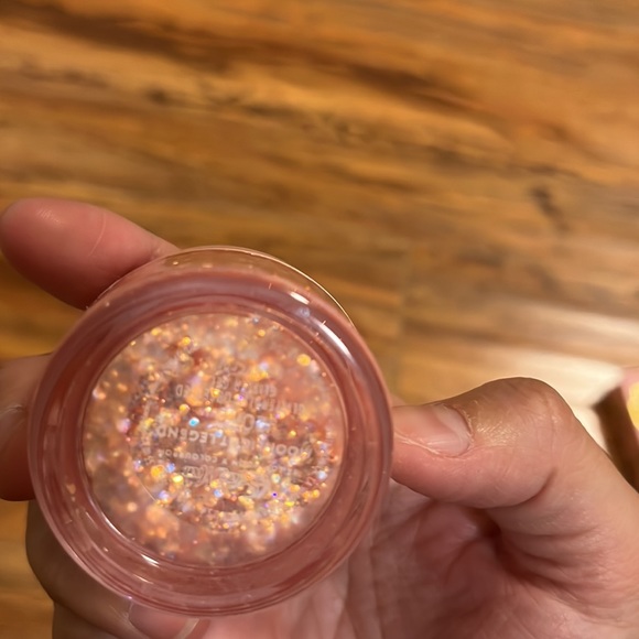 Sailor Moon x Colourpop - Picture 10 of 10